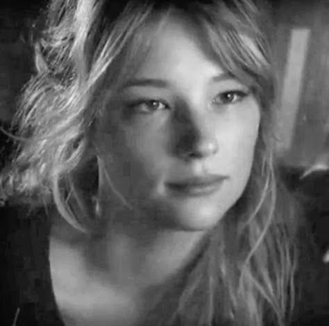 haley bennett Hayley Bennett, White Flames, Haley Bennett, Sharon Carter, Madding Crowd, Face Drawing Reference, Good Doctor, Find Color, Geek Girls