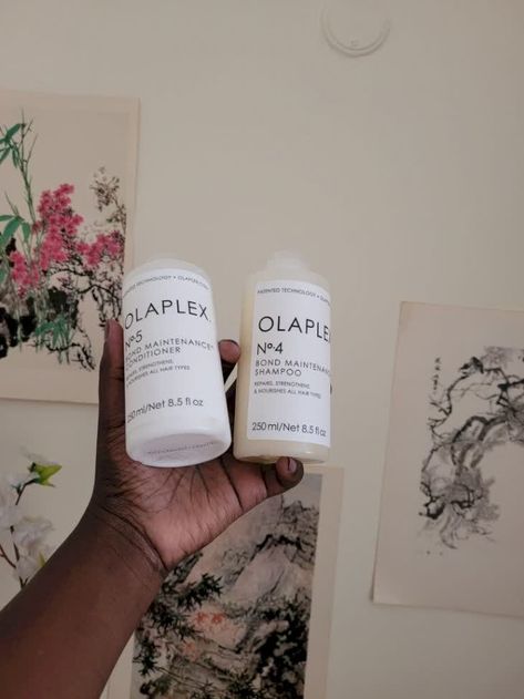 Is Olaplex worth the hype? Credit: Annette Shadeya Olaplex 4c Hair, Olaplex Natural Hair, Opalex Hair Before And After, Max Hydration Method, Instagram Cool, Type 4 Hair, Split Hair, 4c Natural Hair, Tight Curls