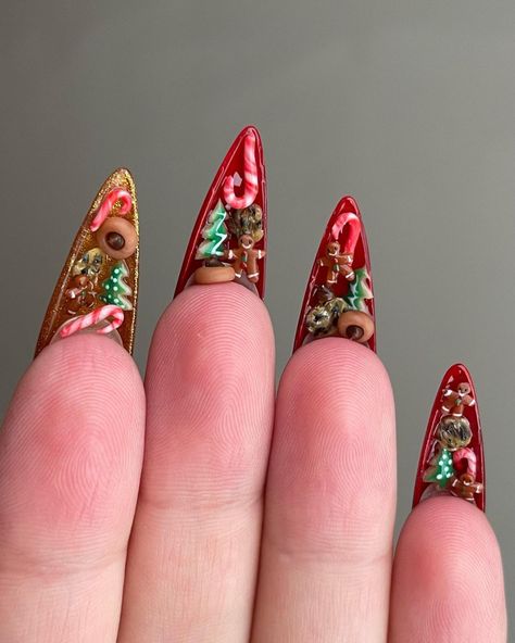 Happy New Year Nails, Magical Nails, Sparkly Acrylic Nails, Happy Christmas Eve, Nail Art Photos, Happy Nails, Nail Room, Xmas Deco, Winter Nail Art