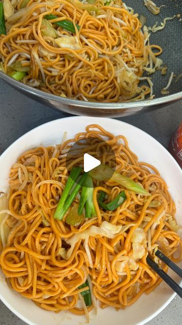 Stephanie | Easy recipes 🔪 on Instagram: "This is how takeout restaurants make their noodles, I didn’t make the rules and neither did my parents 🤗 but I’ll be sure to post another recipe to show you have to make it at home without all the noodles prep work if you guys want it! Possibly a chicken chow mein recipe next? ➡️ Recipe: Papa Tea’s Restaurant-Style Chow Mein Serves 4-6 Noodles— - [ ] 1lb dry squared wheat noodles - [ ] 5 quarts water (for boiling) - [ ] Neutral oil, I use avocado - [ ] Optional: 4 drops red food coloring + 6 drops yellow food coloring Vegetables— - [ ] 2 Celery stalks, thinly sliced on a bias (about 2 cups) - [ ] 2 cups cabbage, thinly sliced into strips - [ ] 1 medium onion, thinly sliced - [ ] 1 cup bean sprouts, washed - [ ] 1 cup green onions, cut i Vegetables Chow Mein Recipe, How To Make Noodles At Home, Roman Noodles, Chicken Chow Mein Recipe, How To Make Noodles, Schezwan Noodles, Chipotle Pasta, Asian Soups, Yellow Food