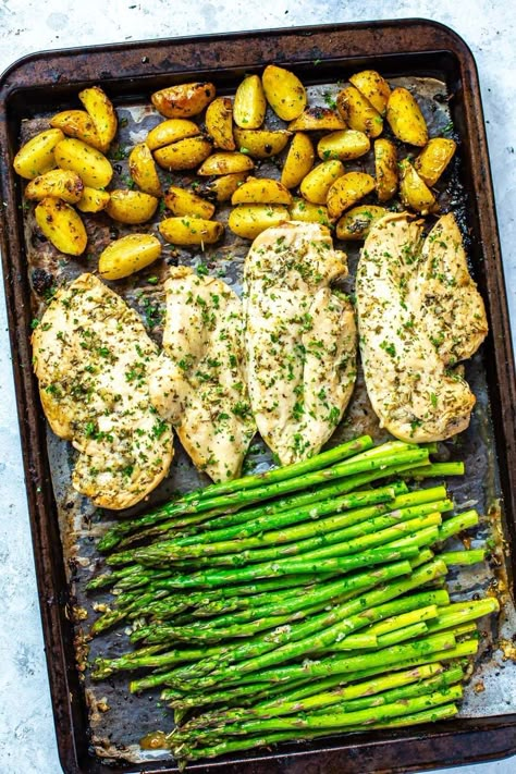 This Sheet Pan Chicken and Asparagus with lemony potatoes is an easy, delicious Whole 30 approved meal prep recipe that comes together on one pan. Sheet Pan Chicken And Asparagus, Chicken And Asparagus, Clean Meal Prep, Sheet Pan Chicken, Dried Parsley, Whole 30 Approved, Chicken Asparagus, Meal Prep Clean Eating, Dinner Meal Prep