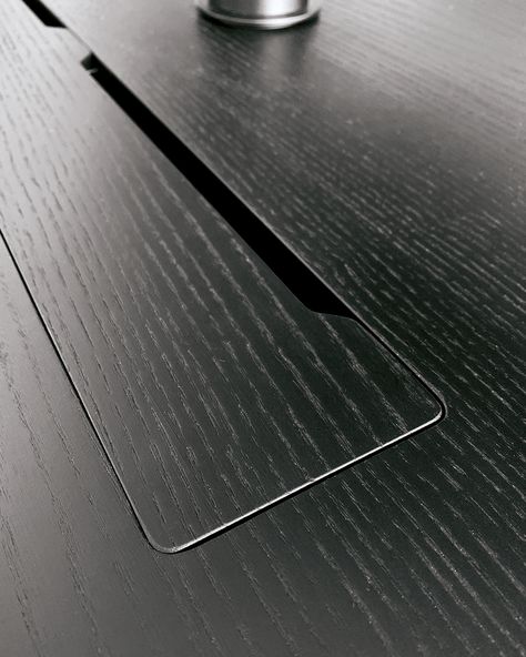 In the research work carried out by the R&D team, attention to detail plays an important part, which characterize and diversify each of our collections. The cable gland available in the Connect tables and Connect console is made up of a steel basket that houses the multi-sockets and a magnetic cover in the same finish as the table top. In the photo, detail of the cable gland in a Connect bench with black ash top. Fur Furniture, Cable Organizer Box, Desk Grommet, Cable Grommet, Marble Desk, Hide Wires, House Shed, Black Ash, Meeting Table