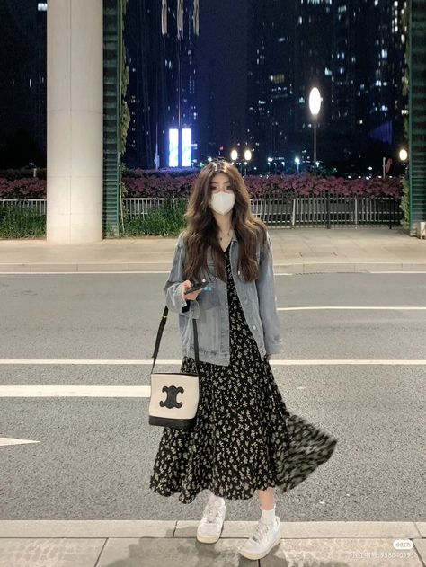 Skirt Outfits Korean, Modest Girly Outfits, Japan Outfits, Rok Outfit, Luxury Photography, Korean Outfit Street Styles, Japan Outfit, Korean Casual Outfits, Everyday Fashion Outfits