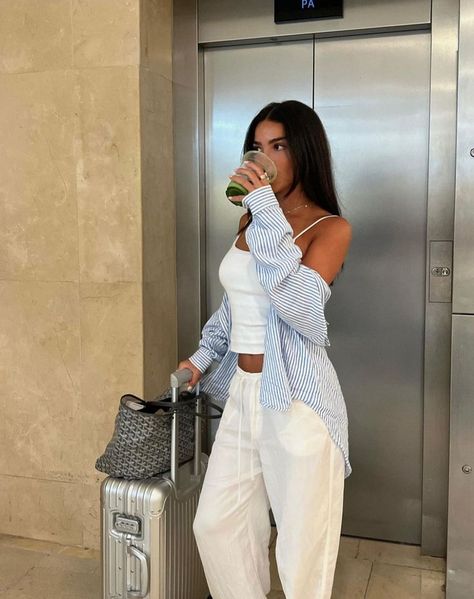 Airport Fit Summer, Airport Summer Outfit, Linen Pant Outfits, Airport Outfit Summer, Spain Outfit, Airport Fit, Outfit Airport, Dubai Outfits, Trendy Outfit Ideas