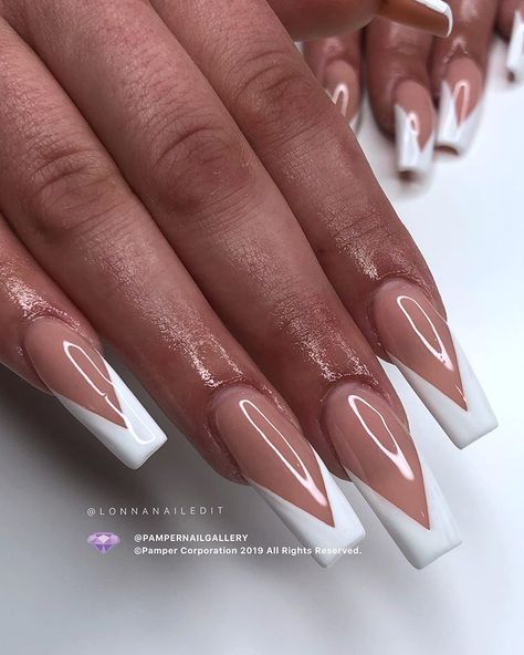 V French Tip, White Tip Acrylic Nails, Spring Break Nails, Broken Nails, Instagram V, Nail Services, Acrylic Nail Set, French Tip Acrylic Nails, Girly Acrylic Nails