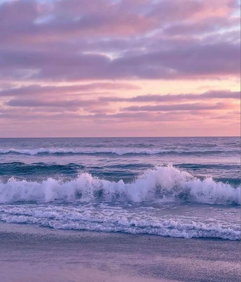 Beach Clouds Aesthetic, Lavender Beach Aesthetic, Sea Pink Aesthetic, Purple Seashell Aesthetic, Lavender Aesthetic Landscape, Beach Purple Aesthetic, Pastel Ocean Aesthetic, Pink And Lavender Aesthetic, Purple Sea Wallpaper