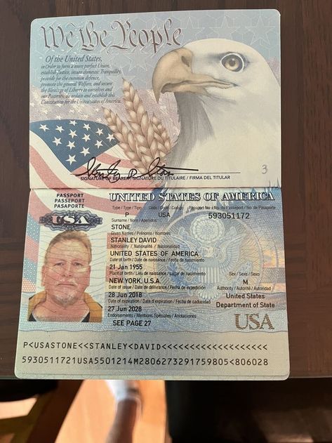 Fake Bank Notes, American Passport, Drivers Licence, Identity Fraud, Passport Template, International Passport, Passport Services, Id Card Template, Passport Photo