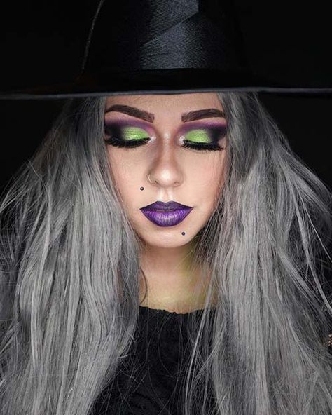 Easy Diy Halloween Makeup, Simple Witch Makeup, Pretty Witch Makeup, Halloween Makeup Diy Easy, Witchy Makeup, Halloween Makeup Witch, Halloween Make-up Looks, Diy Halloween Makeup, Holloween Makeup