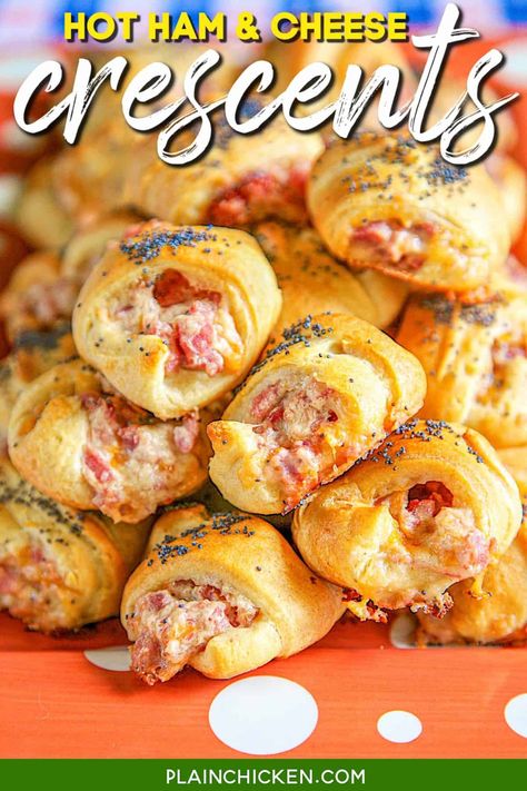 Thanksgiving Appies, Munchie Snacks, Hot Ham And Cheese, Parmesan Chips, Crescent Recipes, Crescent Roll Recipes, Ham Cheese, Tailgate Food, Ham Recipes