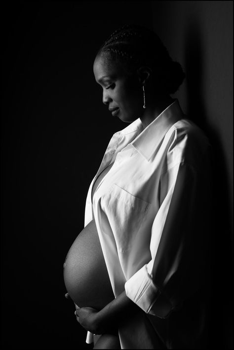 Beautiful baby bump peeks out of a white shirt White Shirt Maternity Photos, Celebrity Pregnancy Photoshoot, Celebrity Pregnancy, Bump Shoot, Maternity Photos, Baby Bump, Baby Bumps, Pregnancy Shoot, San Francisco Bay