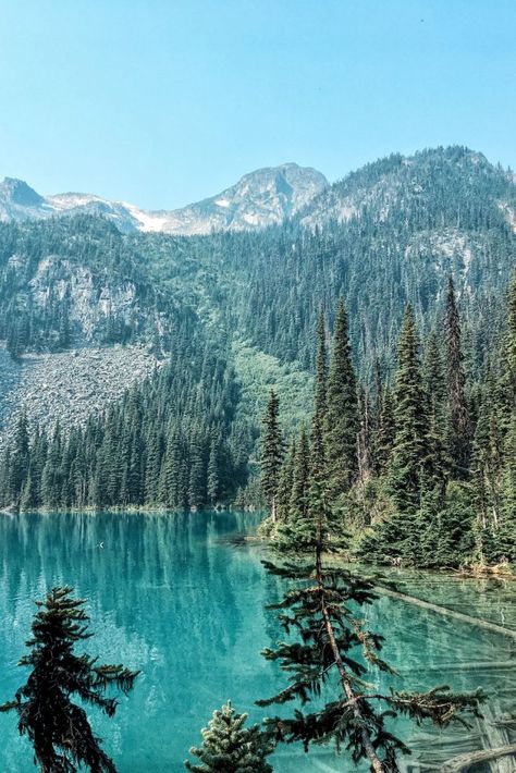 Joffre Lake, British Columbia Travel, Hotels Portugal, Day Trips From Lisbon, Relaxing Travel, Travel Route, Summer Destinations, Local Travel, Seaside Towns