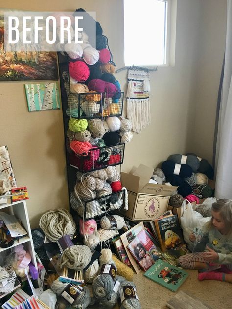 My Yarn Room Makeover - How To Organize – Mama In A Stitch Diy Yarn Storage Ideas, Organize Yarn, Yarn Storage Solutions, Yarn Room, Yarn Display, Knitting Organization, Knitting Room, Knitting Needle Storage, Knitting Storage