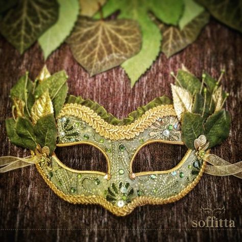 Masquerade Mask Aesthetic, Green Masquerade Mask, Masquerade Ball Aesthetic, Gold Masquerade Mask, Mask Venetian, Contemporary Flower Arrangements, Masquerade Ball Mask, Fabric Leaves, Mask Aesthetic