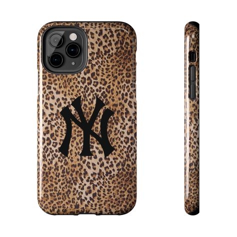 Yankees phone case, cheetah phone case, it girl phone case, cheetah print protective iPhone case, New York Yankees phone case by Londinsshop on Etsy Cheetah Phone Case, Ipad Lockscreen, Chic Phone Case, Pink Macbook, Girl Phone Cases, Iphone Case Protective, Trendy Phone Cases, Pretty Phone Cases, Jewelry Accessories Ideas