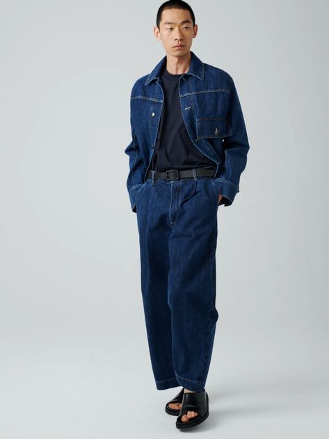 Pleated Denim Pants, Jeans Men Fashion, Pleat Pants, Indigo Design, Gas Jeans, Preppy Boys, Studio Nicholson, Mens Fashion Jeans, Chore Jacket