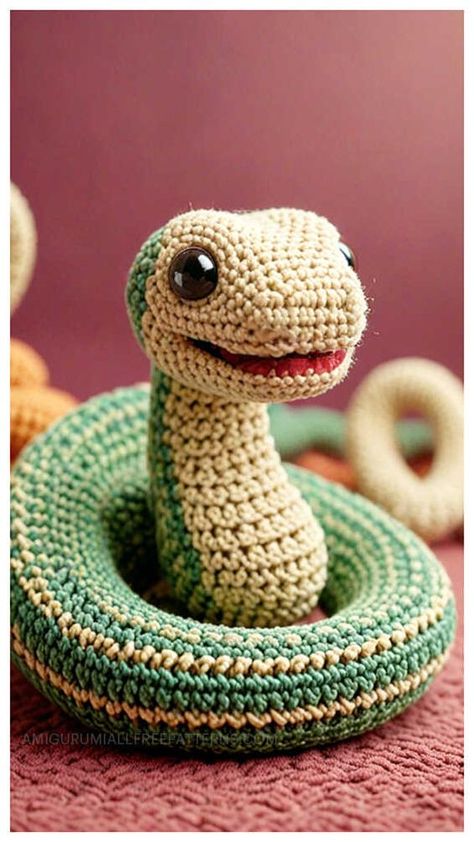 Crochet Cute Snake Amigurumi Free Pattern Crochet Arigumi Free Pattern Cute, Snake Amigurumi Free Pattern, Crochet Snake Pattern Free, Amigurumi Snake, Crocheted Gifts, Crochet Snake, Unique Crochet Patterns, Crochet Christmas Gifts, Cute Snake