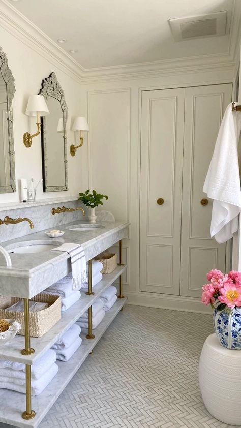 amystudebakerdesign on Instagram: Happy Monday!! I can’t believe May is already here…I feel like with client meetings, photoshoots, travel, etc, April has just zoomed right… Amy Studebaker, Bath Trends, Bathroom Wall Tile, Luxury Bath, Bath Remodel, Guest Bathroom, Beautiful Bathrooms, Bathroom Renovation, Bathroom Inspiration