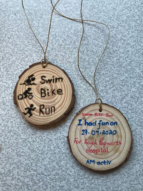 Log slice. Acyrlic pens. Wood burner. Trying it out to create 4 medals for a charity fundraiser for Royal Papworth hospital. 4 young children are completing their first mini triathlon Log Slice, Log Slices, Diy Gold, Charity Fundraising, Camping Party, Gold Diy, Wood Burner, Kids Wood, Bike Run