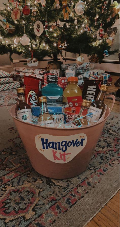 Hangover kit, grab bag gift, grab bag gift idea, gift kit, present kit Yankee Swap Themes Ideas, Grab Bag Ideas, Yankee Swap, Grab Bag Gift Ideas, Yankee Swap Gift Ideas $25, Yankee Swap Gift Ideas, Grab Bag Games Gift Exchange, Christmas Movie Bucket Gift Baskets, Yankee Swap Gift