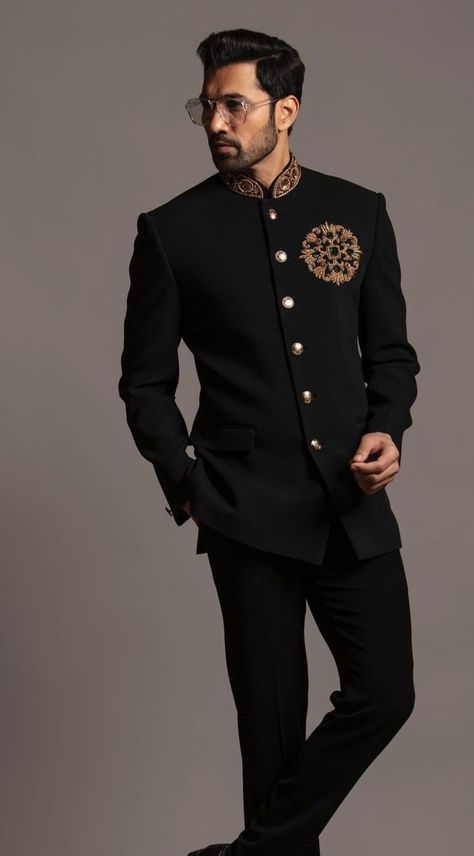 Royal Indian Wedding Outfits For Men, Reception Coat For Men, Black Prince Suit For Men, Men’s Bandhgala, Wedding Jodhpuri For Men, Jodhpuri Embroidery Suits For Men, Embroidery Jodhpuri For Men, Prince Suit For Men Wedding Indian, Reception Dress For Men Indian