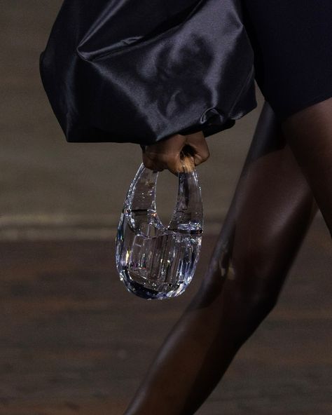 coperni | Coperni Spring Summer 25 at @disneylandparis The crystal Swipe bag by @swarovski | Instagram Clashing Prints, Crystal Handbag, Crocs Fashion, Beauty Pop, Crystal Bags, Brand Magazine, Glass Slipper, Clarks Originals, Harper's Bazaar