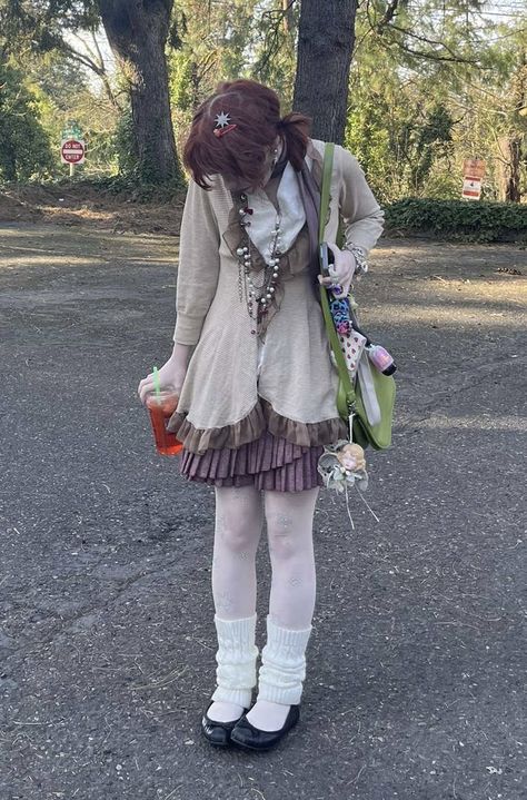 Lots Of Layers Outfit, Cute Apron Outfit, Layering Outfits Alternative, White Top With Skirt Outfit, Ruffles Skirt Outfit, Cute Layered Winter Outfits, Ways To Style A Long Skirt, Oc Fashion Ideas, Light Clothes Aesthetic