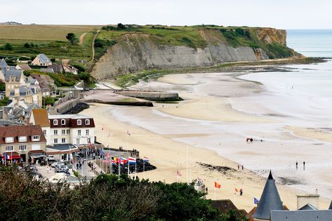 There are many good hotels, bed and breakfasts, and restaurants near the D-Day Landing Beaches in Normandy. Here is a good selection to choose from. London Beach, D Day Beach, Top Cruise, Normandy Beach, D Day Landings, Travel Savings, Paris Tours, Normandy France, Provence France