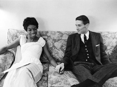 Nina Simone & her first husband Don Ross Simone married Ross, a beatnik who worked as a fairground barker, in 1958. the couple divorced after a year of marriage. Carolina Do Norte, Biracial Couples, Bruce Lee Quotes, Interacial Couples, Mixed Couples, Jazz Art, Black Queens, Vintage Black Glamour, Nina Simone