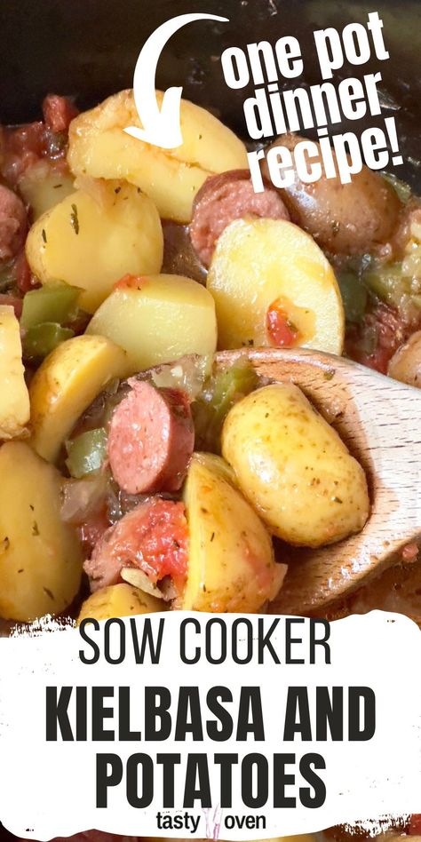 Italian Sausage And Potatoes Crockpot, Kelbeisa Sausage Recipes Crock Pot, Crockpot Kielbasa And Potatoes, Slow Cooker Kielbasa And Potatoes, Polish Sausage Recipes Crockpot, Polska Kielbasa Recipes Easy, Potato Crock Pot Recipes, Crock Pot Kielbasa Recipes, Sausage And Potatoes Crockpot