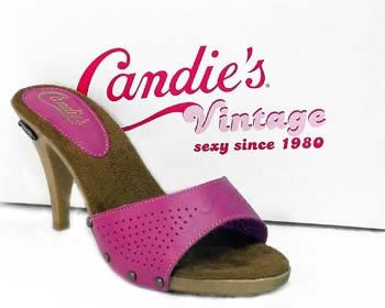 I had to have a pair when I was in 7th grade. Wore them to school one day...have never worn heels since! 1982 Fashion, Summer 70s, Sixteen Candles, 80s Girl, Candies Shoes, Simpler Times, Wonder Years, Perfect Closet, Shoe Shine