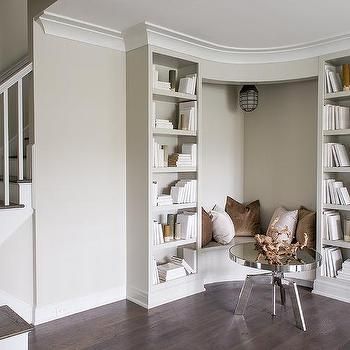 Corner Built In Bench Between Bookcases Corner Built In, Built In Bookcases, Reading Nook Kids, Bibliotheque Design, Cozy Reading Corners, Corner Bookshelves, Bookcase Design, Living Room Corner, Home Library Design