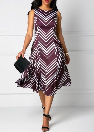 Dark Purple Dresses, Chevron Print Dresses, Print Chiffon Dress, Black Print Dress, Fashion Dresses Online, Dresses Style, Trendy Fashion Outfits, Print Dresses, Chevron Print