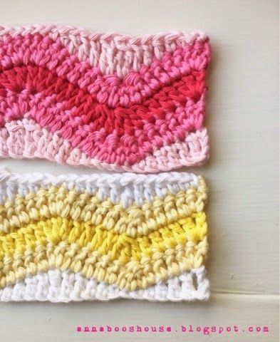 How To Create Chevrons with a straight edge ༺✿ƬⱤღ  http://www.pinterest.com/teretegui/✿༻ Edge Tutorial, Ripple Stitch, Crochet Phone Cases, Chevron Crochet, Crochet Mobile, شال كروشيه, Chevron Stitch, Crochet Blanket Afghan, Manta Crochet