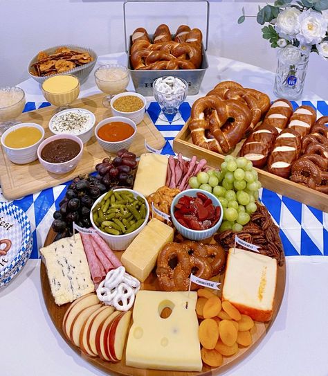 Oktoberfest Grazing Board, Oktober Fest Party Ideas, Oktoberfest Snack Board, German Charcuterie Board Ideas, Oktoberfest Baby Shower Ideas, Oktoberfest Charcuterie Board, German Cheeses, Oktoberfest Birthday Party, German Birthday Party