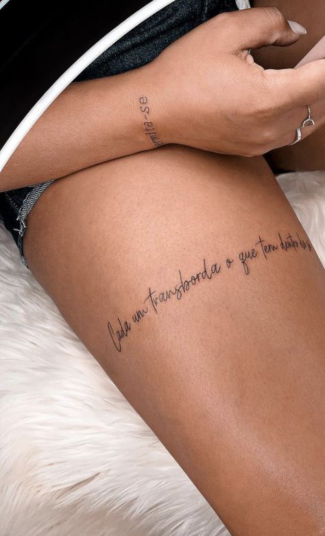 Quote Leg Tattoos Women, Thigh Word Tattoo, Rose Flower Photos, Leo Tattoos, Leg Tattoos Women, Thigh Tattoos Women, Leg Tattoo, Tattoo Feminina, Word Tattoos