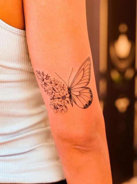 Rose And Butterfly Tattoo, Butterfly With Flowers Tattoo, Butterfly Tattoos On Arm, Hipster Tattoo, Flower Wrist Tattoos, Boho Tattoos, Butterfly Tattoos For Women, Butterfly Tattoo Designs, Sleeve Tattoos For Women