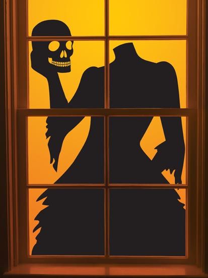 Yard Silhouettes, Diy Halloween Window Silhouettes, Diy Halloween Window Decorations, Diy Halloween Window, Halloween Window Silhouettes, Window Silhouette, Dekorasi Halloween, Halloween Window Decorations, Cheap Halloween Decorations