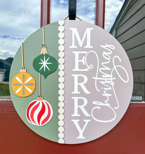 🎄 🎅 🌟 Door Rounds 🌟 🎅 🎄 The perfect way to welcome guests and spread holiday cheer before they even step inside - a festive door hanger. A custom door round will bring that special touch of warmth and charm to your holiday décor. Winter Door Signs Classroom, Round Christmas Door Hangers Wooden, Christmas Door Hangers Diy, Diy Christmas Door Hangers, Door Hanger Ideas, Door Rounds, Christmas Door Hangers, Christmas Door Sign, Diy Christmas Door