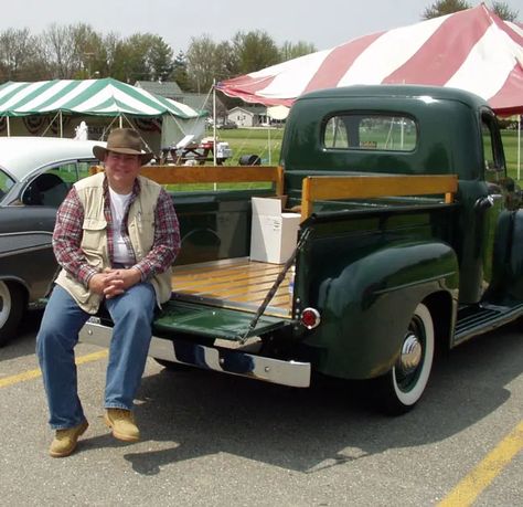 Car of the Week: 1948 Ford F-1 Pickup - Old Cars Weekly 1948 Ford Pickup, 1950 Ford Pickup, Old Ford Pickup Truck, Old Ford Pickups, Old Trucks For Sale, Used Trucks For Sale, 1954 Ford, Ford F1, Truck Tailgate