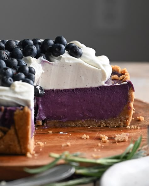 Roasted Blueberry Cheesecake | Buttermilk by Sam Roasted Strawberry Cheesecake, Flavored Cheesecake, Blueberry Puree, Berry Cheesecake Recipes, Cheesecake Ideas, Blueberry Cheesecake Recipe, Cookie Cake Pie, Chocolate Babka, Blueberry Compote