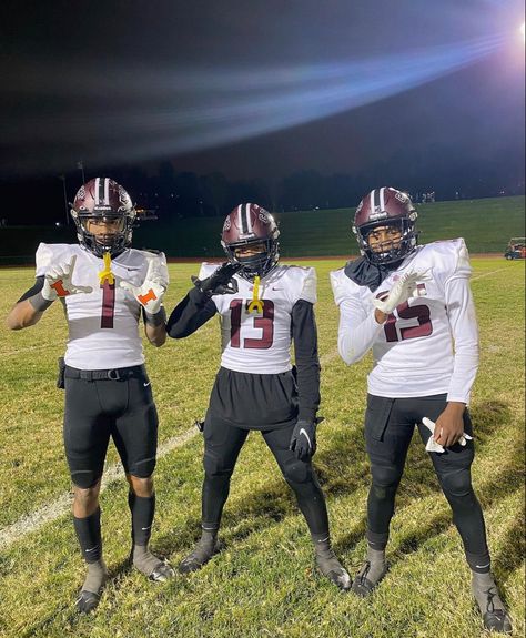 High School Football Drip, Football Drip Highschool, Highschool Football Game Outfit, Football Drip, Highschool Football, Football Game Outfit Highschool, High School Football Player, Football Swag, Football Jersey Outfit