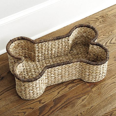 Vet Accessories, Puppy Items, Dog Bedroom, Puppy Nursery, Pet Project, Dog Toy Basket, Dog Toy Storage, Dog Room, Dog Mommy