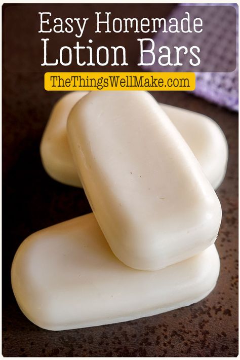 Simple to make and environmentally friendly, lotion bars are the ideal no-mess solution for nourishing your skin with zero-waste naturally. There is no need to deal with emulsifiers and preservatives, so it's a great beginner recipe for those who want to control the ingredients of their skin care products. #sustainable #zerowaste #naturalskincare #lotionbars #lotion #thethingswellmake #miy Formulating Skincare, Homemade Body Spray, Diy Lotion Bars, Diy Body Lotion, Lotion Bars Diy, Homemade Lotion Bars, Homemade Lotions, Lotion Bars Recipe, Crunchy Mama