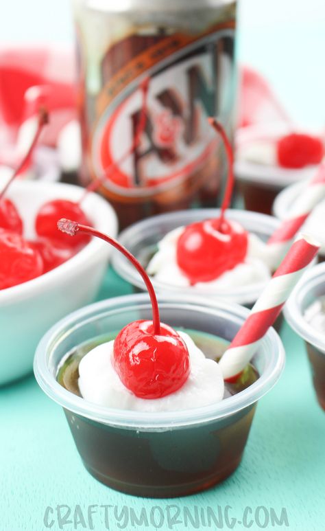 Root Beer Float Jello Shots - Crafty Morning Jello Shots Vanilla Vodka, Vanilla Vodka Jello Shots Recipes, Rootbeer Jello Shots Alcohol, Root Beer Float Jello Shots, Vanilla Vodka Jello Shots, Cherry Jello Shots, Strawberry Jello Shots, Candy Corn Jello Shots, Best Jello Shots