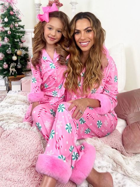 Mommy and Me Fall Outfits - Mia Belle Girls Mommy Daughter Christmas Outfits, Mommy And Me Fall Outfits, Girls Christmas Pajamas, Kids Christmas Dress, Mommy And Me Photo Shoot, Pink Pajama, Fur Cuffs, Christmas Jammies, Snowflake Print