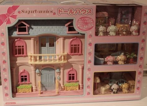 Hello Kitty Dollhouse, Sugar Bunnies, Confetti Sprinkles, Calico Critters Families, Hello Kitty Toys, Pray For Me, Kawaii Toys, Toy House, Calico Critters