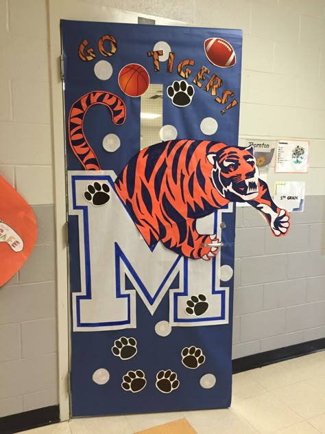 University of Memphis door decoration idea. College Door Decorations Classroom, Hbcu Door Decorating Ideas, University Door Decorations, Team Door Decorating Ideas, Football Door Decorating Contest, School Spirit Door Decorating Contest, Football Door Ideas For Classroom, College Week Door Decorations, Spirit Week Door Decorations