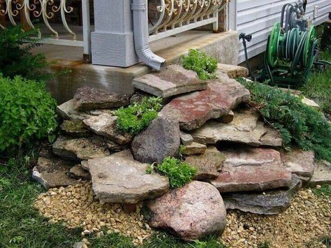 Creative Way to Hide a Downspout Front Porch Landscaping Ideas, Kolam Koi, Porch Landscaping, Rock Garden Landscaping, Landscape Designs, Have Inspiration, Rain Garden, The Secret Garden, Diy Landscaping