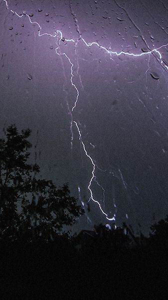 Rainy Thunderstorms Aesthetic, Dark Stormy Weather Aesthetic, Aesthetic Thunderstorm, Stormy Weather Aesthetic, Thunderstorm Aesthetic, Night Sky Aesthetic, Lighting Storm, Lightning Sky, Aesthetic Rain