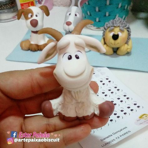 Polymer Clay Farm Animals, Polymer Clay Goat, Clay Farm Animals, Goat Clay, Fimo Clay Crafts, Palmer Clay, Fimo Ideas, Polymer Clay Embroidery, Fondant Animals